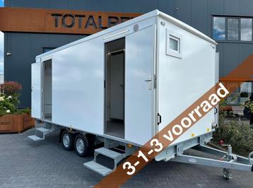 Uit voorraad 3-1-3 en 2-1-2 toiletwagens van de  dealer b beschikbaar voor biedingen