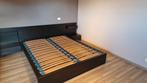 cadre de lit ikea malm brun noir 160 x 200 avec sommier à la, Utilisé, Enlèvement ou Envoi
