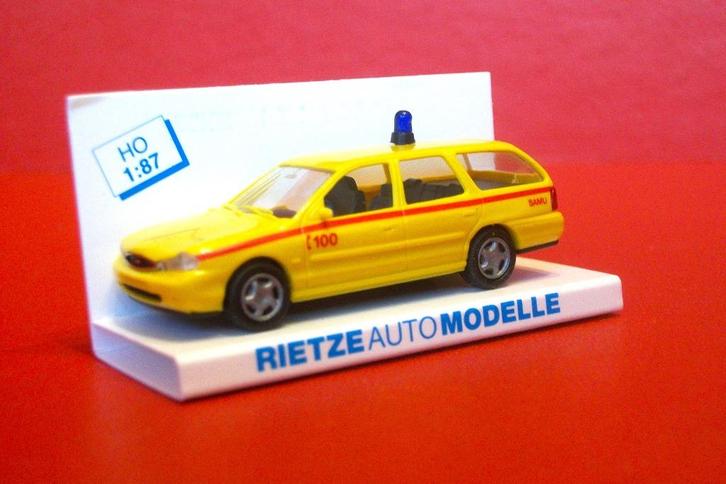 AMBULANCE SAMU - SERVICE 100 - VÉHICULE BELGE - RIETZE H0, Hobby & Loisirs créatifs, Trains miniatures | HO, Neuf, Autres types