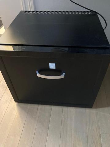 Minibar beschikbaar voor biedingen