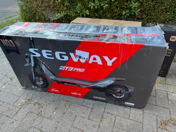 Segway ZT3 Pro - Elektrische step - Prima staat - Spotprijs beschikbaar voor biedingen