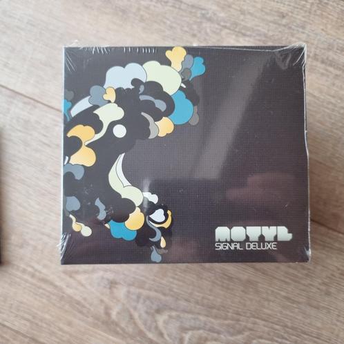 CD Signal Deluxe – Motyl, Cd's en Dvd's, Cd's | Pop, Nieuw in verpakking, 2000 tot heden, Ophalen of Verzenden