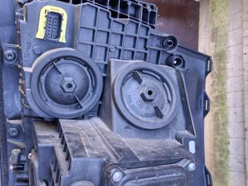 Te koop : Scania linker en rechter koplamp beschikbaar voor biedingen