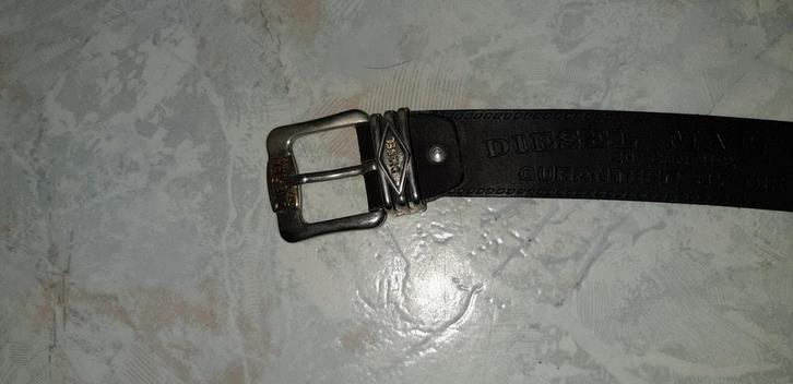 Ceinture en cuir noir. Très bon état., Vêtements | Femmes, Ceintures, Comme neuf, Enlèvement ou Envoi