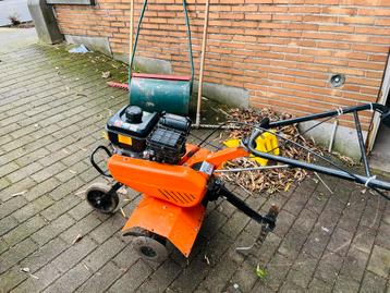 Rototiller te huur beschikbaar voor biedingen