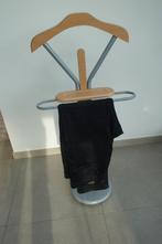 Zeer stabiele dressboy / staande kledingkapstok, Huis en Inrichting, Ophalen, Hout