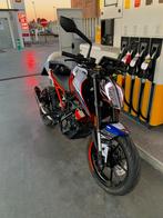 Ktm Duke 125, Particulier, Éclairage LED, 1 cylindre, 125 cm³