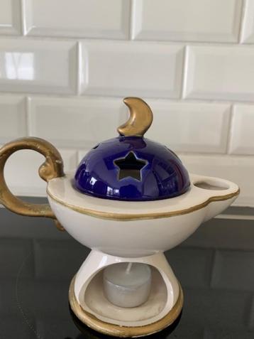 Olieverdamper / aromabrander beschikbaar voor biedingen