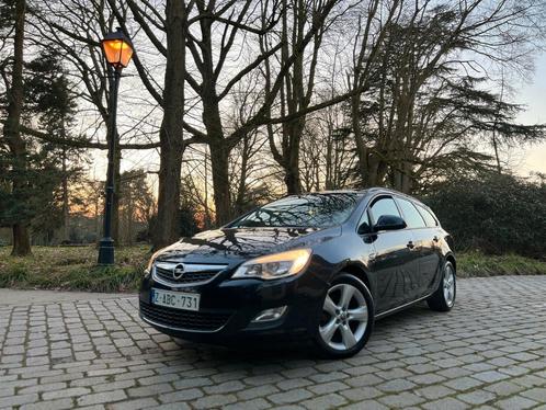 Opel astra 1.3 diesel euro 5, Auto's, Opel, Bedrijf, Astra, ABS, Adaptieve lichten, Adaptive Cruise Control, Airbags, Airconditioning