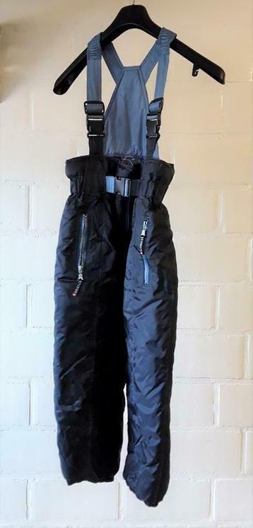 Ski-jumpsuit kind maat 140/10jaar als nieuw gedragen 1keer beschikbaar voor biedingen