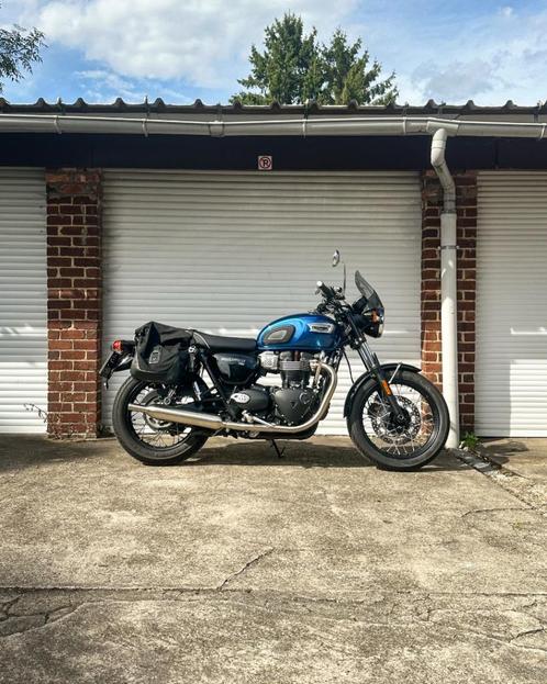 Triumph Bonneville T100 Chrome edition 2024 3745km, Motoren, Motoren | Triumph, Bedrijf, Overig, meer dan 35 kW, 2 cilinders, Motorrijbewijs A