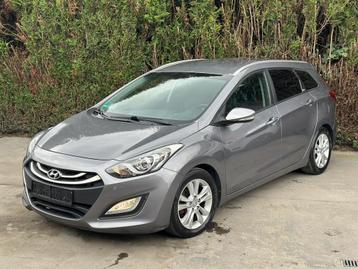Hyundai i30 2014 105.000km 1.6 6800€ gekeurd voor verkoop beschikbaar voor biedingen