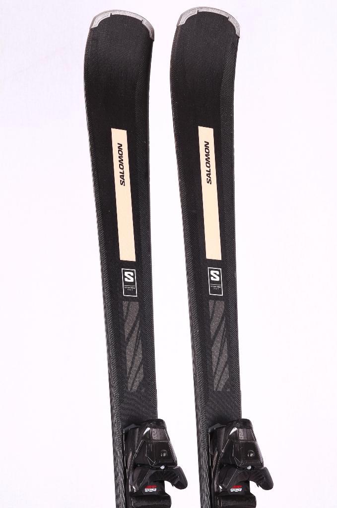Skis 150 160 pour femmes SALOMON S/MAX N6 XT 2025, Sports & Fitness, Ski & Ski de fond, Utilisé, Skis, Salomon, Carving, 140 à 160 cm