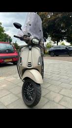 Vespa Sprint Desert Sand Storm Full Option, Fietsen en Brommers, Ophalen, Gebruikt, Benzine, Klasse A (25 km/u)