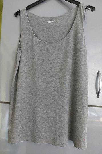 Long débardeur gris Tommy Hillfiger taille XXL beschikbaar voor biedingen