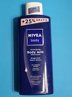 Nivea vervzorgende Body Milk, Ophalen of Verzenden, Nieuw, Bodylotion, Crème of Olie