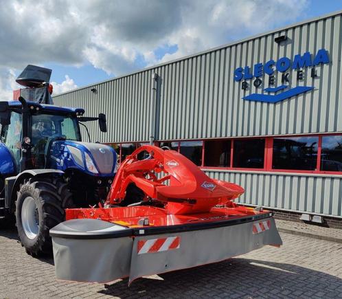 Kuhn FC3125 DF-FF Frontmaaier met kneuzer, Articles professionnels, Agriculture | Outils, Cultures, Moissonneuse