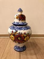 vestal alcobaca vaas met deksel, Ophalen