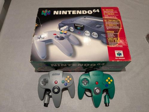 Nintendo N64 boxed + 3 controllers + 6 games, Games en Spelcomputers, Games | Nintendo 64, Gebruikt, Ophalen of Verzenden