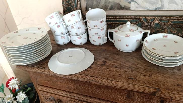 Service de vaisselle Victoria China Czechoslovakia, Antiek en Kunst, Antiek | Servies compleet, Ophalen of Verzenden