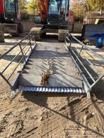 IJzeren trap met houten treden h 2.9m x b 1.6m, Doe-het-zelf en Bouw, Ophalen, Zo goed als nieuw, Trap, 2 tot 4 meter