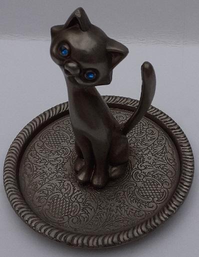 E.P. ZINC SILVER PLATED MADE IN ENGLAND, Verzamelen, Dierenverzamelingen, Zo goed als nieuw, Beeldje of Figuurtje, Hond of Kat