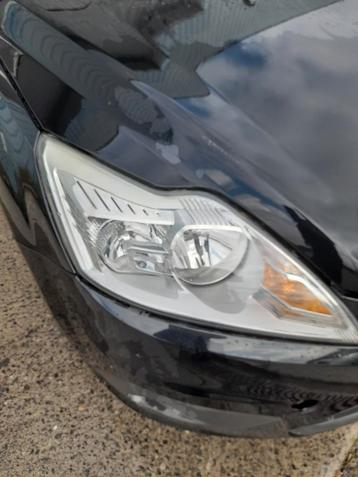 FORD FOCUS 2 fase 2 koplampen /5060 AUVELAIS beschikbaar voor biedingen