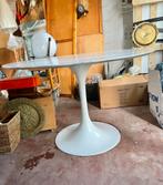 Tafel Tulip tafel als Knoll ? carrara marmer, Huis en Inrichting, Tafels | Eettafels, Ophalen