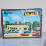 Station d'essence miniature pour modélisme ferroviaire, Envoi, Neuf