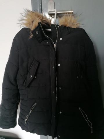 Winter jas beschikbaar voor biedingen
