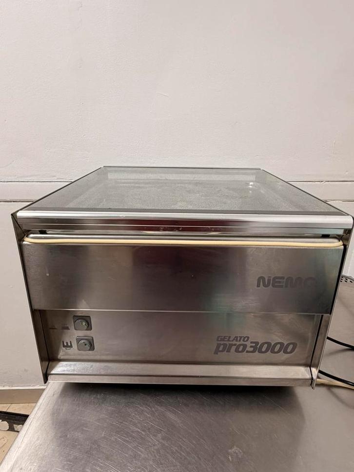 Turbine a glace nemox pro 3000, Zakelijke goederen, Horeca | Keukenapparatuur, Ophalen