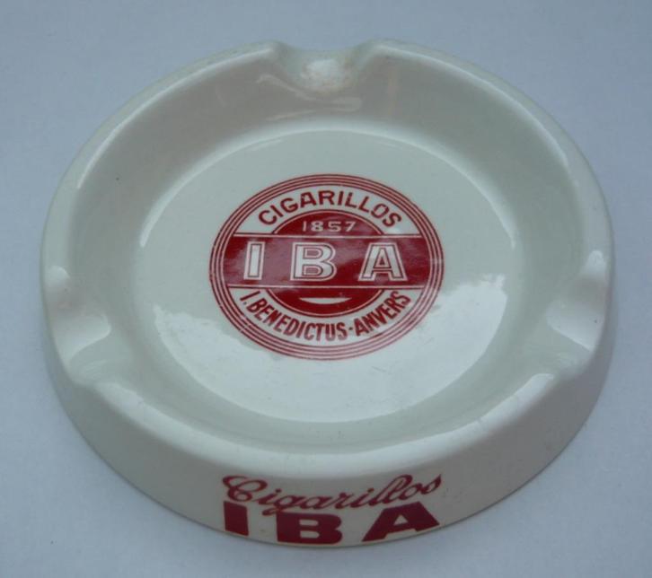 BOCH FRERES ASBAK CIGARILLOS IBA - I. BENEDICTUS - ANVERS, Verzamelen, Rookartikelen, Aanstekers en Luciferdoosjes, Zo goed als nieuw