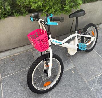 Vélo 16 pouces  (4-6 ans) Decathlon Inuit 100 beschikbaar voor biedingen