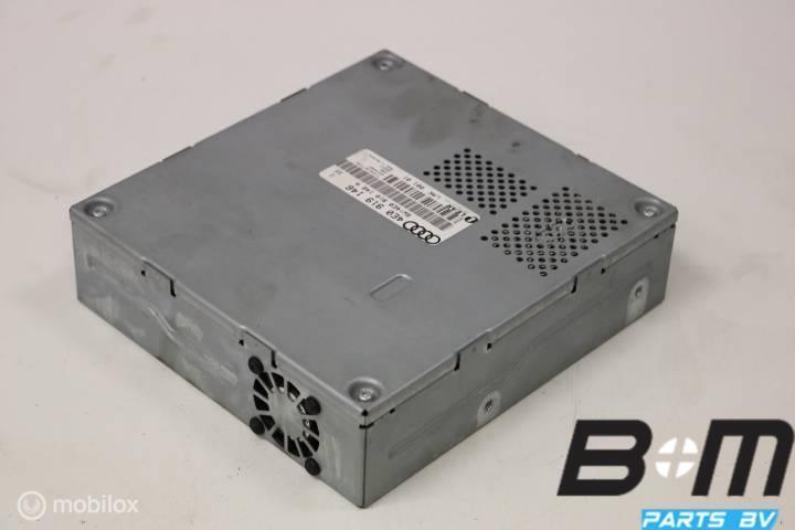 TV-tuner Audi A8 4E, Auto diversen, Autoradio's, Gebruikt