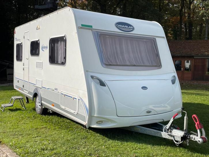Caravan Caravelair 450, met enkele bedden, Mover, Voortent, Caravans en Kamperen, Caravans, Bedrijf, tot en met 4, Rondzit, Caravelair