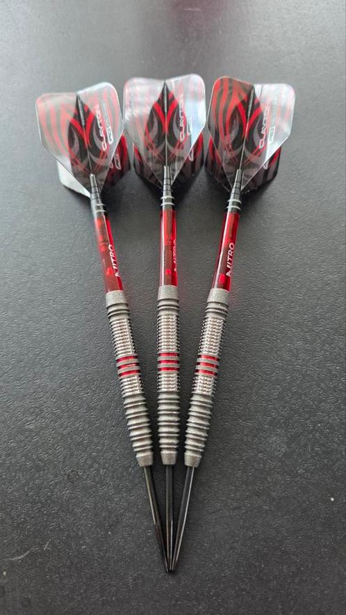 Red Dragon Jonny Clayton Hiraeth, Sport en Fitness, Darts, Zo goed als nieuw, Pijlen, Ophalen of Verzenden