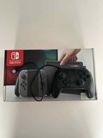 Nintendo Switch + Pro Controller, Games en Spelcomputers, Spelcomputers | Nintendo Switch, Ophalen, Zo goed als nieuw, Met 3 controllers of meer