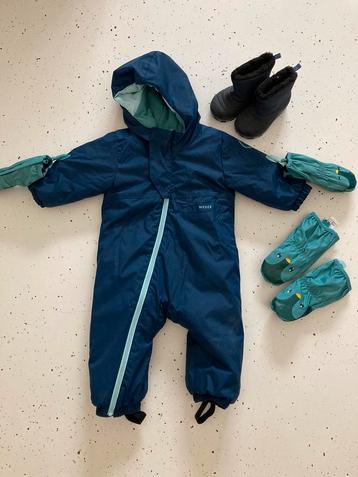 Skipak (set met laarsjes en wantjes) maat 80 beschikbaar voor biedingen