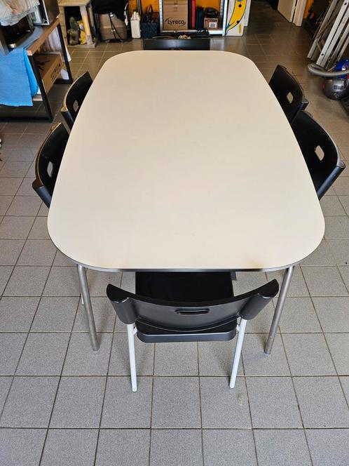 Tables et 8 chaises Ikea, Huis en Inrichting, Tafels | Statafels, Zo goed als nieuw, Ophalen of Verzenden