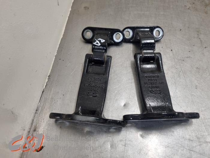 Scharnier deur rechts-achter van een Ford Transit Connect, Auto-onderdelen, Overige Auto-onderdelen, Ford, Gebruikt, 3 maanden garantie