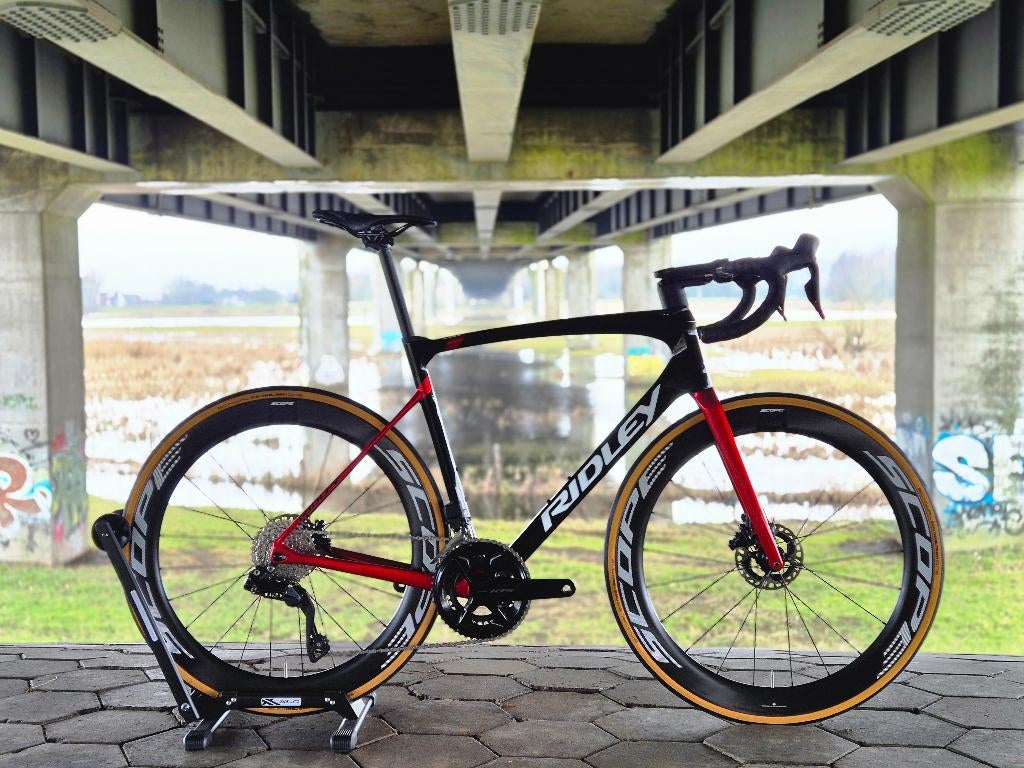 Ridley Fenix Slic//4iiii Powermeter//105 Di2//Scope//Maat L, Vélos & Vélomoteurs, Vélos | Vélos de course, Comme neuf, Autres marques