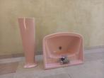 Roze lavabo met voet, Doe-het-zelf en Bouw, Ophalen, Gebruikt, Steen, Wastafel