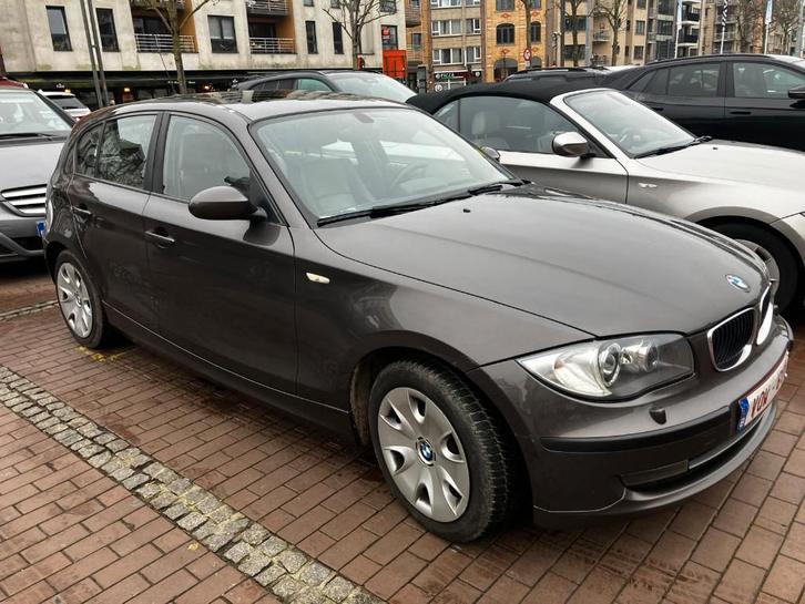 Bmw 118d Auto* NAVI* Airco* Cruzcontrol*Opendak*, Autos, BMW, Particulier, Série 1, Airbags, Air conditionné, Ordinateur de bord