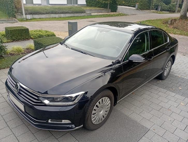 Volkswagen Passat Passat 1.6 TDI SCR DSG Comfortline, Auto's, Volkswagen, Particulier, Passat, ABS, Achteruitrijcamera, Airbags