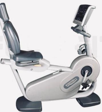 TECHNOGYM EXCITE 500 RECUMBENT BIKE CLASSIC