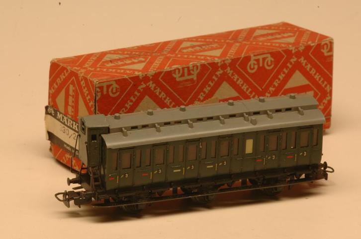 Märklin 330/2, Hobby en Vrije tijd, Modeltreinen | H0, Gebruikt, Wagon, Wisselstroom, Märklin, Ophalen of Verzenden