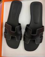 Oran sandal hérmes, Vêtements | Femmes, Chaussures, Enlèvement, Comme neuf