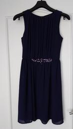 Donkerblauw kleedje met mooi detail maat 34, Meisje, Marie Blanc, Ophalen of Verzenden, Zo goed als nieuw