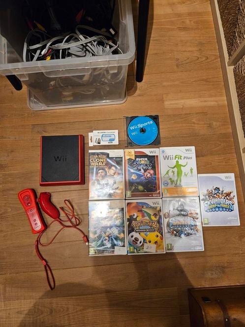 Wii mini + games (lees beschrijving), Games en Spelcomputers, Spelcomputers | Nintendo Wii, Zo goed als nieuw, Ophalen of Verzenden