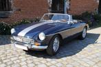 MG B - 1966, Achterwielaandrijving, Zwart, Cabriolet, Blauw